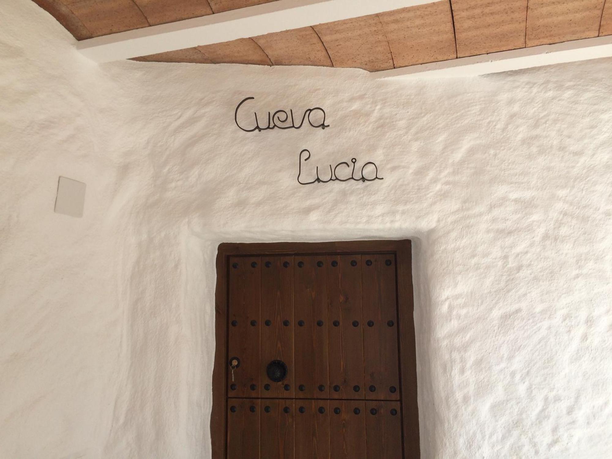 BenamaurelCueva Aventura别墅 外观 照片